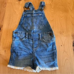 Oshkosh B’gosh Denim Short Overalls Lace Trimmed Legs 2T